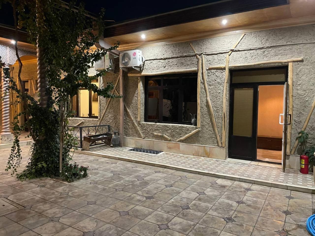 Apartamento "S E A S O N S" Samarcanda Exterior foto